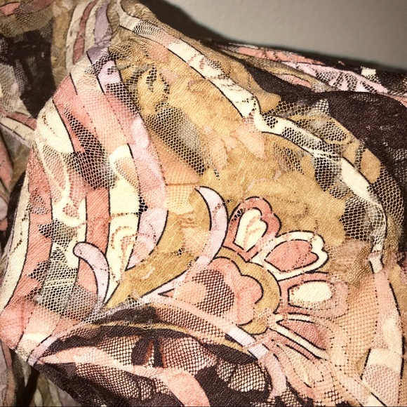 Lane Bryant Pink/Brown/Tan Lace Top 26/28 - Picture 3 of 4